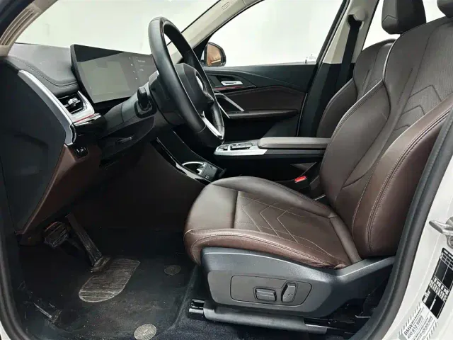 BMW X1 — Фото автомобиля 10