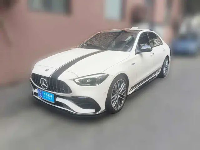 Фотография автомобиля — Mercedes-Benz C-Class AMG