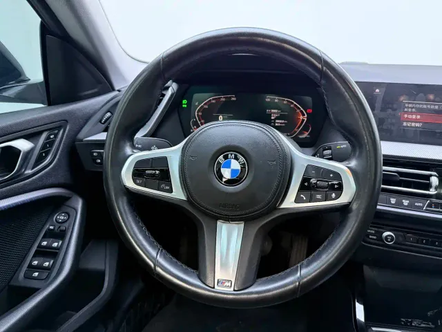 BMW 2 Series — Фото автомобиля 12