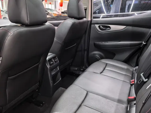 Nissan Qashqai — Фото автомобиля 11