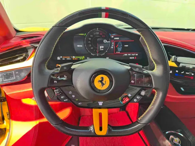 Ferrari SF90 — Фото автомобиля 13