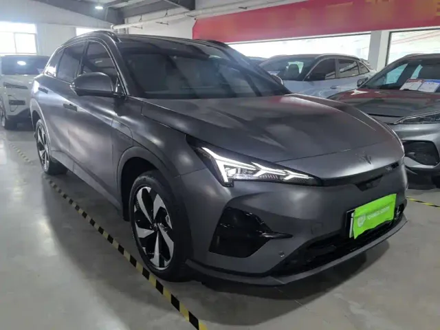 Arcfox Alpha T5 — Фото автомобиля 3