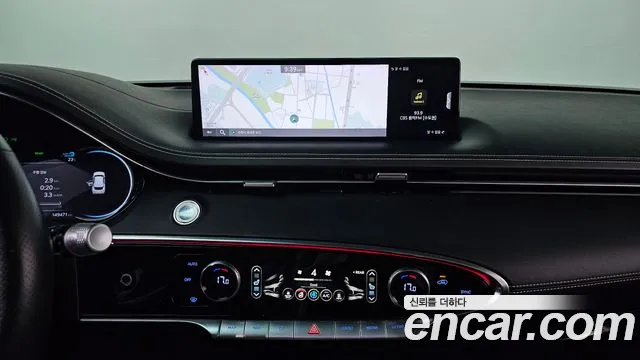 Genesis GV70 Electrified GV70 — Фото автомобиля 12