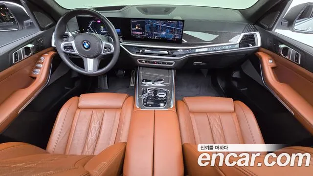 BMW X7 — Фото автомобиля 7