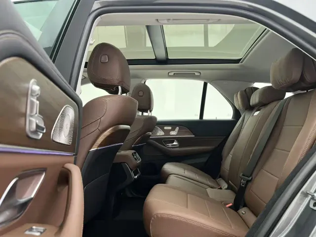 Mercedes-Benz GLE-Class — Фото автомобиля 6