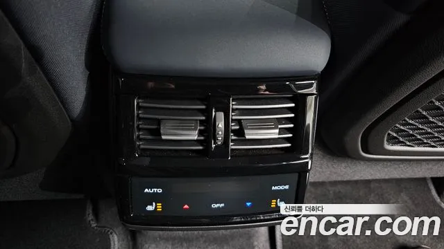 Renault-KoreaSamsung Grand Koleos Grand Koleos — Фото автомобиля 15
