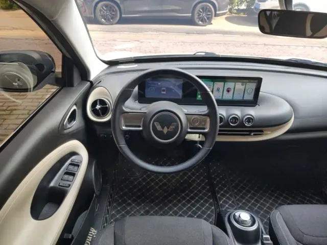 Wuling Bingo — Фото автомобиля 10