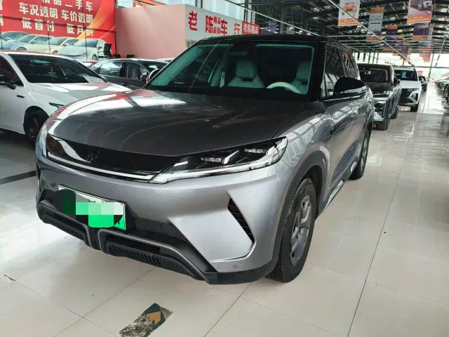 Фотография автомобиля — BYD Yuan UP