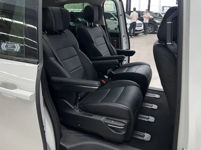 GAC Trumpchi E8 — Фото автомобиля 19