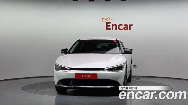 Kia EV6 — Фото автомобиля 3