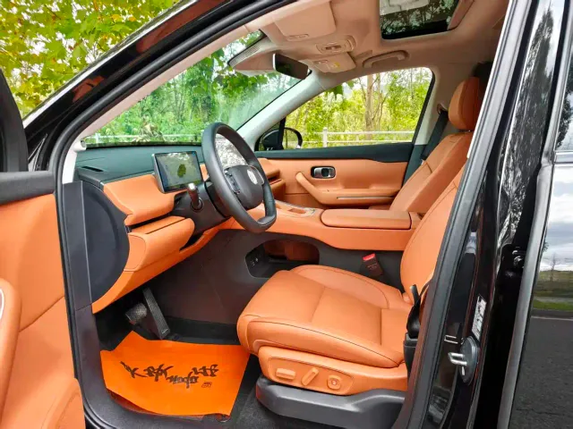 Leapmotor Leapmotor C16 2026 Model Year EREV 280 LiDAR Premium Edition 6-Seater — Фото автомобиля 5