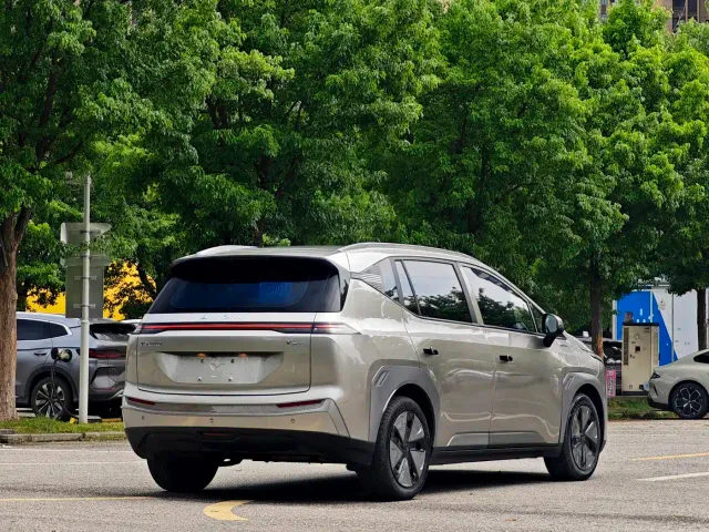 GAC Aion Y — Фото автомобиля 7