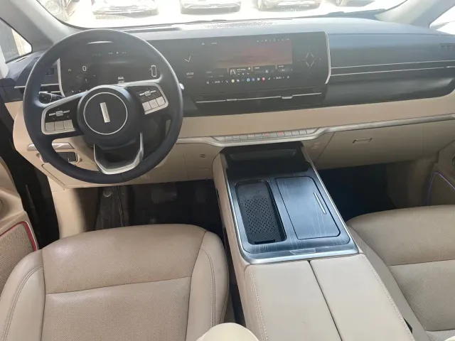 Wey Alpine — Фото автомобиля 10