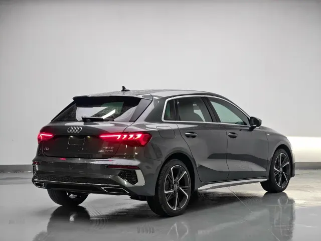 Audi A3 — Фото автомобиля 4