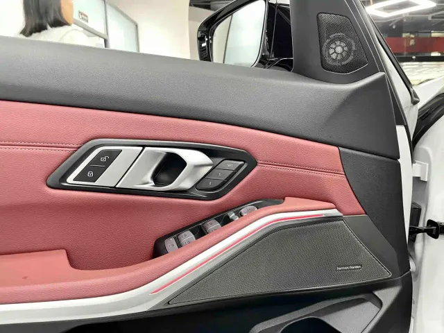 BMW 3 Series — Фото автомобиля 14
