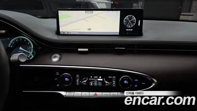 Genesis GV70 — Фото автомобиля 29