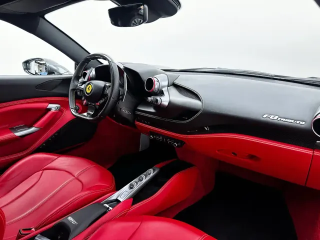 Ferrari F8 — Фото автомобиля 15