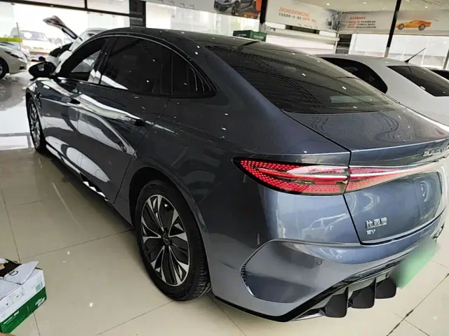 BYD Seal — Фото автомобиля 4