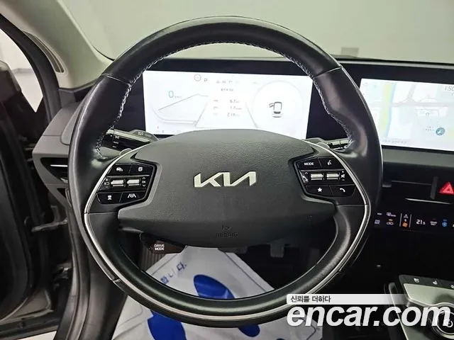 Kia EV6 — Фото автомобиля 9
