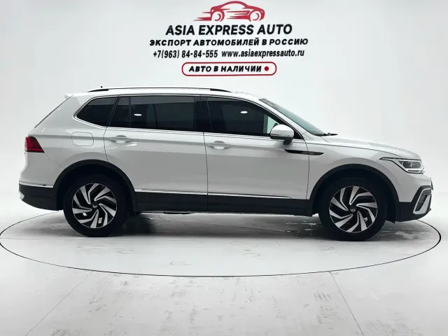 Volkswagen Tiguan L — Фото автомобиля 9