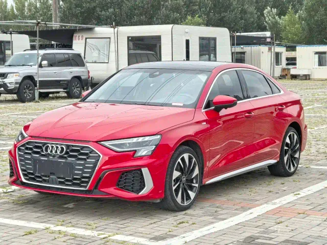 Фотография автомобиля — Audi A3