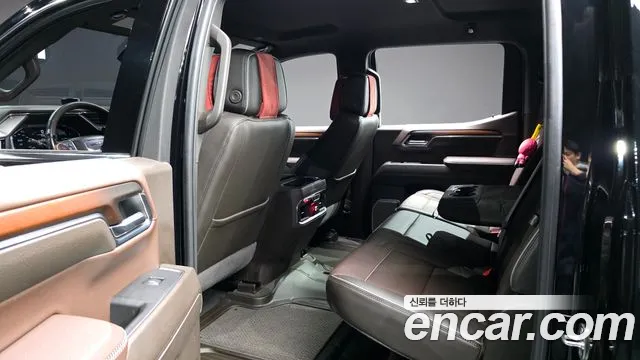 GMC Sierra — Фото автомобиля 11