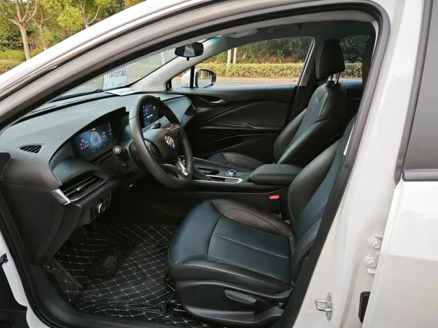 Buick Velite 6 — Фото автомобиля 9