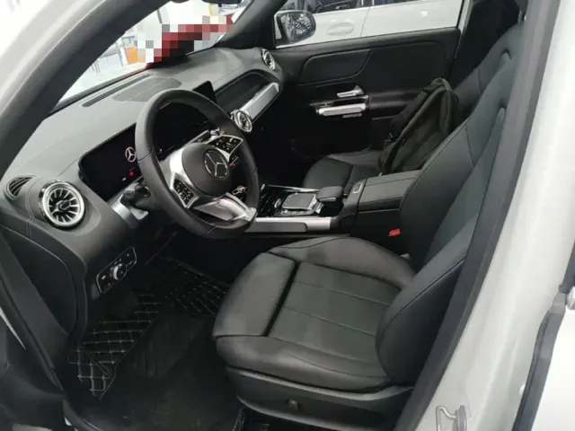 Mercedes-Benz GLB-Class — Фото автомобиля 14