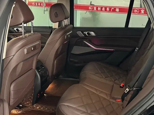 BMW X5 — Фото автомобиля 13
