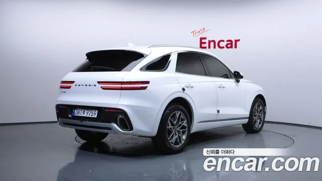 Genesis GV70 — Фото автомобиля 2