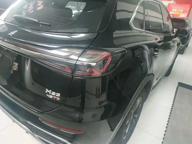 Hongqi HS5 — Фото автомобиля 7
