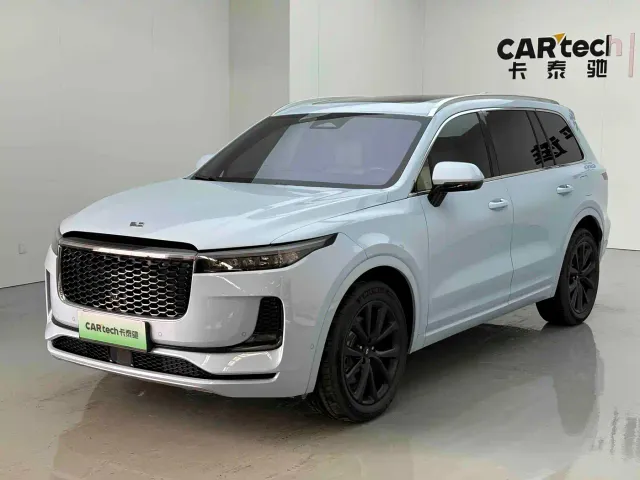 Фотография автомобиля — Li Auto ONE