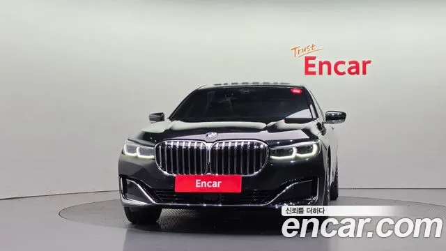 BMW 7 Series — Фото автомобиля 3