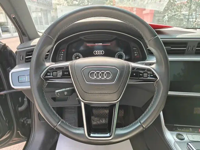 Audi A6L — Фото автомобиля 5