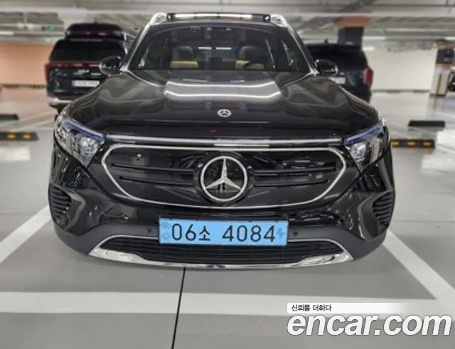 Mercedes-Benz EQB X243 — Фото автомобиля 3