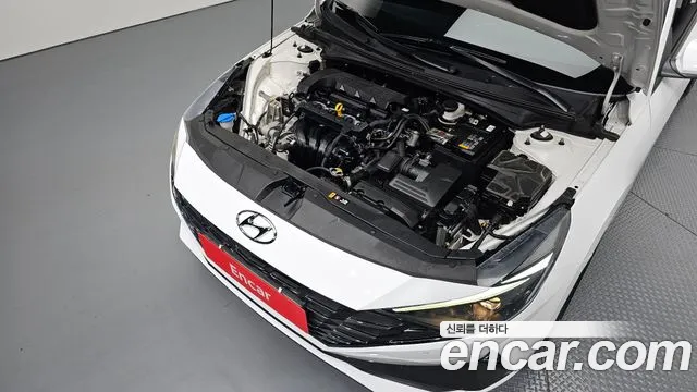 Hyundai Avante CN7 — Фото автомобиля 6