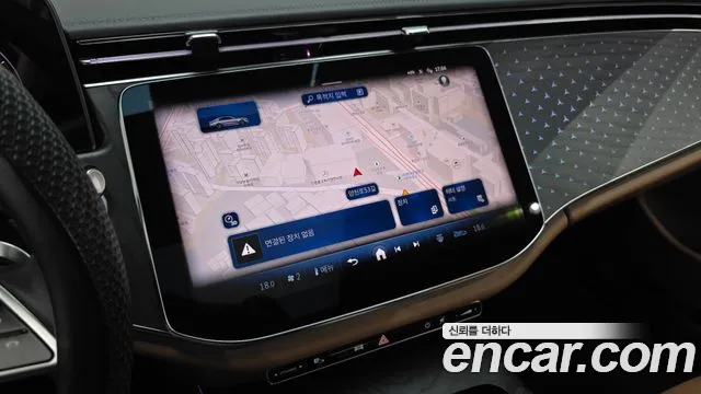 Mercedes-Benz E-Class — Фото автомобиля 15