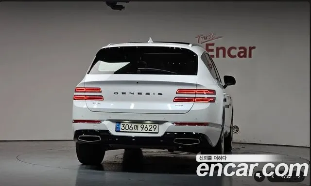 Genesis GV80 2.5T Бензин AWD — Фото автомобиля 4