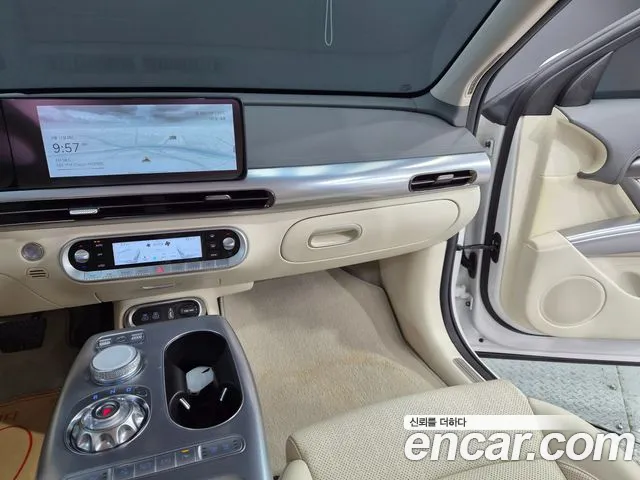 Genesis GV60 — Фото автомобиля 10