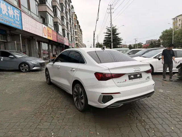 Audi A3 — Фото автомобиля 5