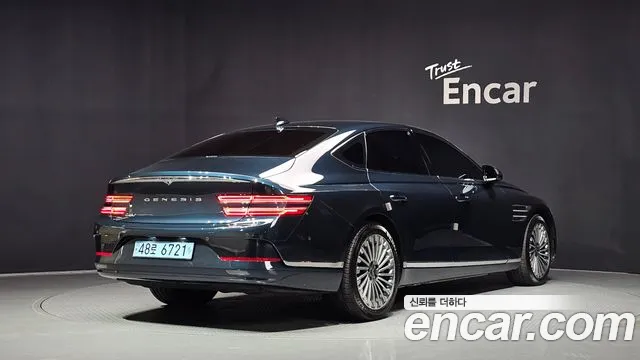 Genesis G80 Electrified G80 (RG3) — Фото автомобиля 2