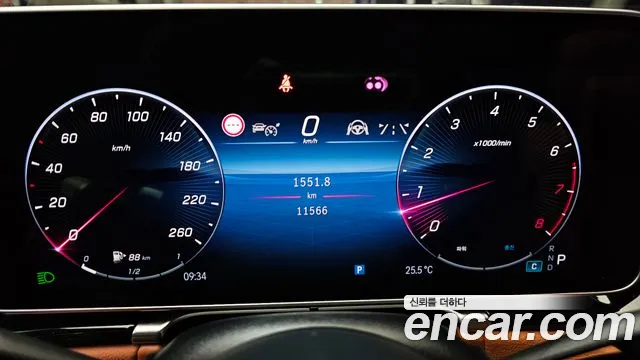 Mercedes-Benz S-Class — Фото автомобиля 8