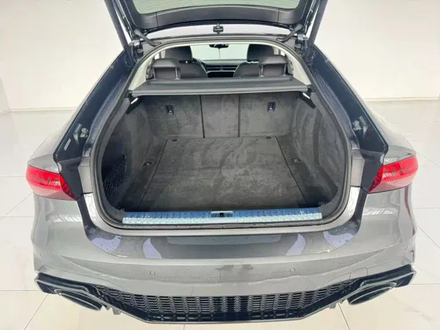 Audi A7 — Фото автомобиля 6