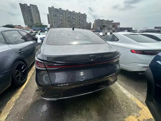 Changan Raeton Plus — Фото автомобиля 12