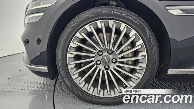 Genesis G80 RG3 — Фото автомобиля 4