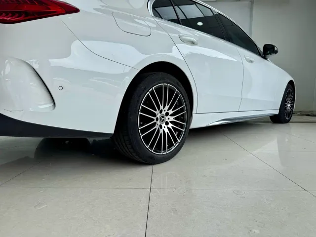 Mercedes-Benz C-Class — Фото автомобиля 19