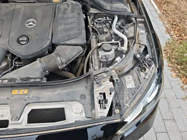 Mercedes-Benz E-Class — Фото автомобиля 21