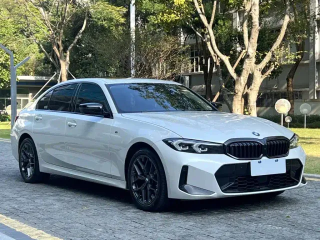 BMW 3 Series — Фото автомобиля 3