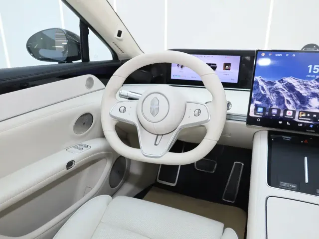 Stelato S9T — Фото автомобиля 14