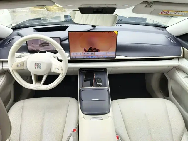 Buick Electra L7 — Фото автомобиля 9